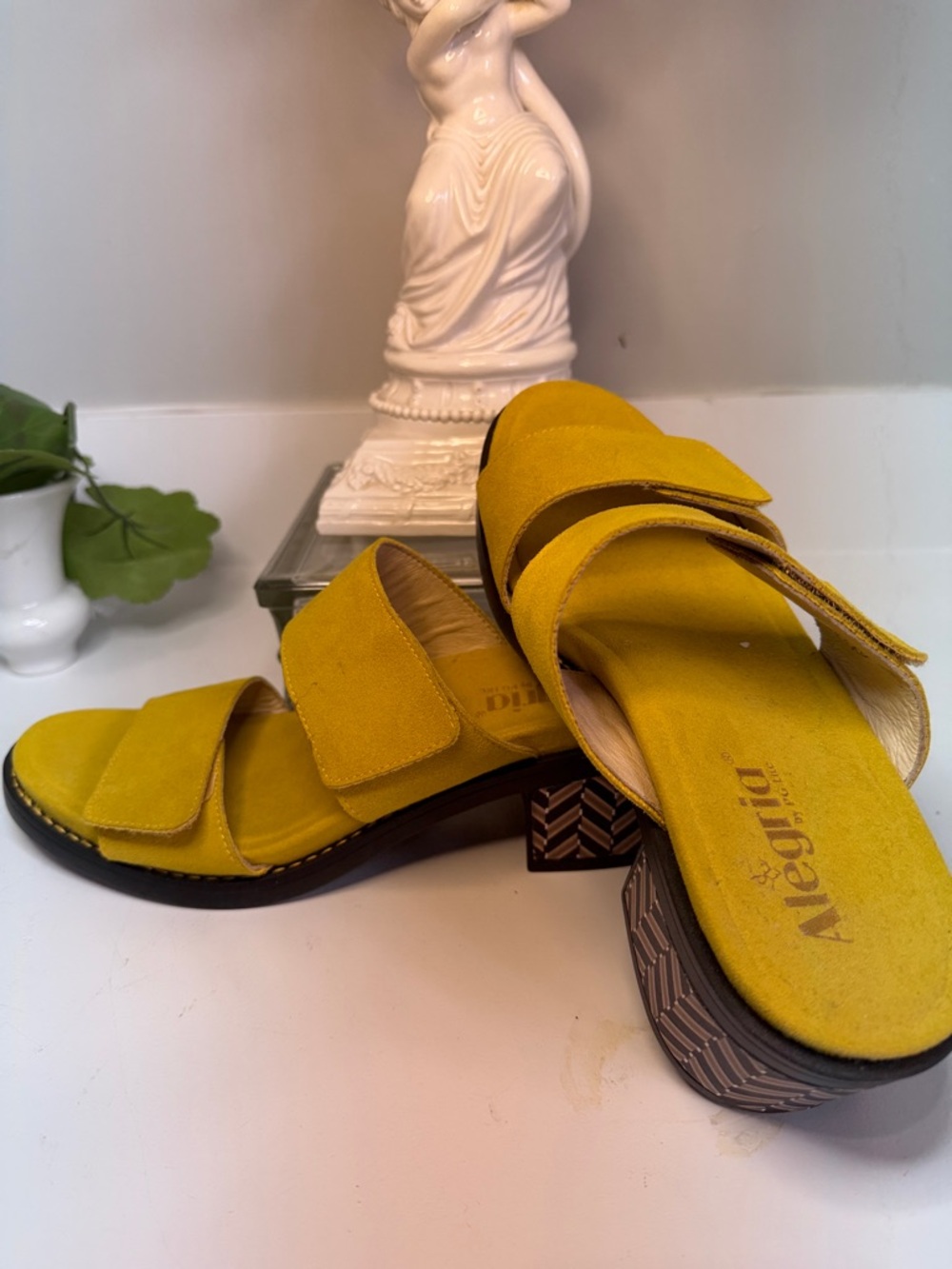 Alegria Women's Mustard Yellow Suede Double-Strap Slide Mules NEW